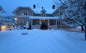 Rosa Huset Osebol